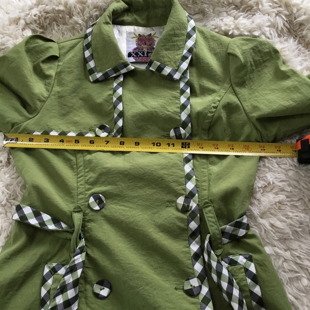 ~GREEN TRENCH WITH BLACK, GREEN AND WHITE CHECKERED TRIM~ - Picture 9 of 10